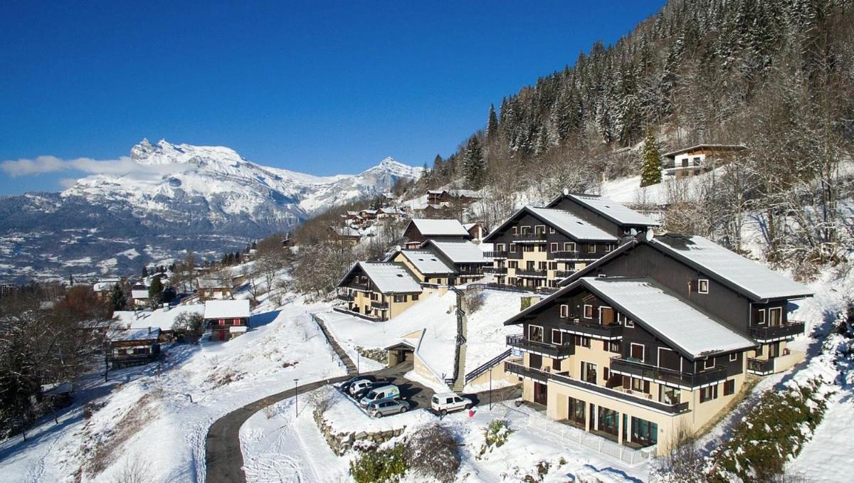 Appartement Dans Chalet Avec Piscine Couverte Saint-Gervais-les-Bains Exterior photo